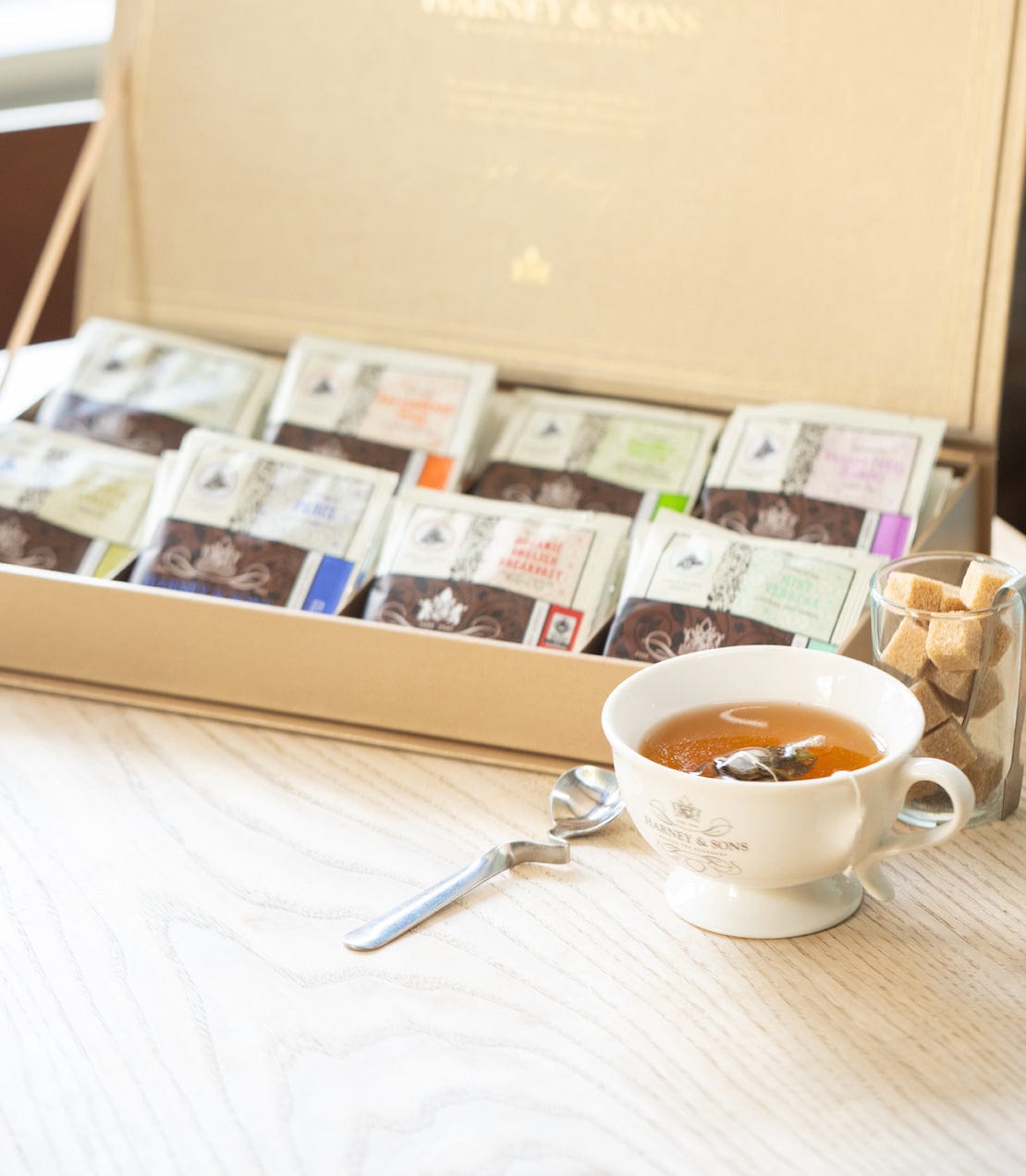 Product Image: Tea Chest Featuring Eight Teas (Assorted)